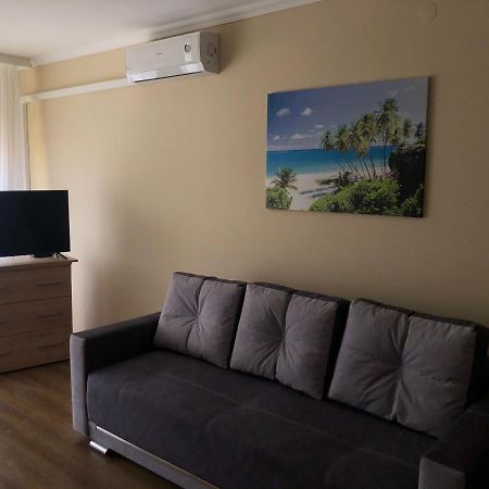 Alina Apartmanok Hajduszoboszlo Ngoại thất bức ảnh