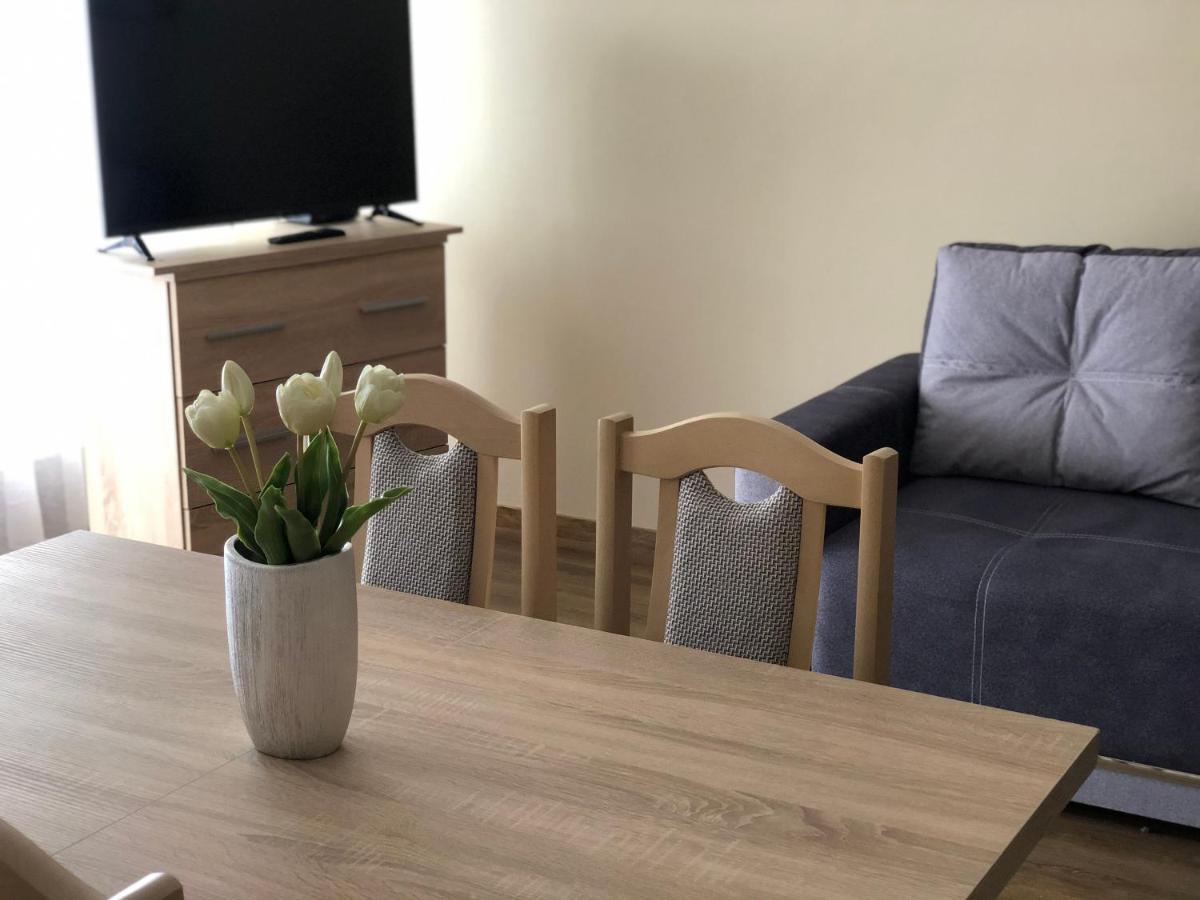 Alina Apartmanok Hajduszoboszlo Ngoại thất bức ảnh