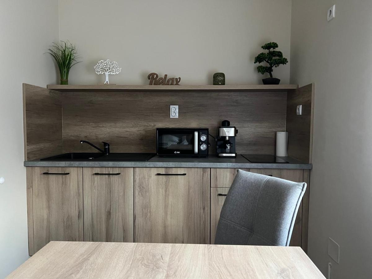 Alina Apartmanok Hajduszoboszlo Ngoại thất bức ảnh